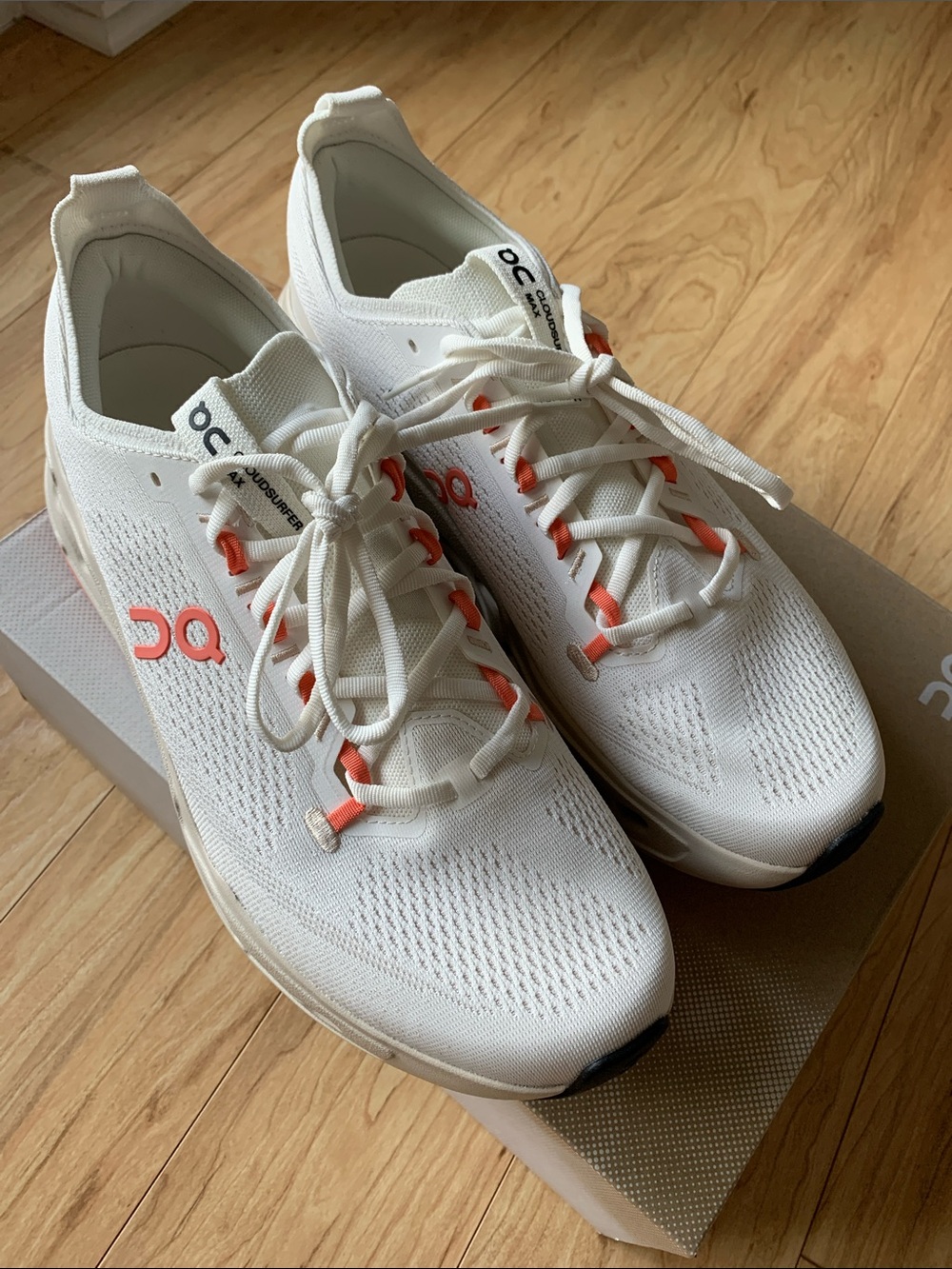 On Running Cloudsurfer Max men athletic shoes
